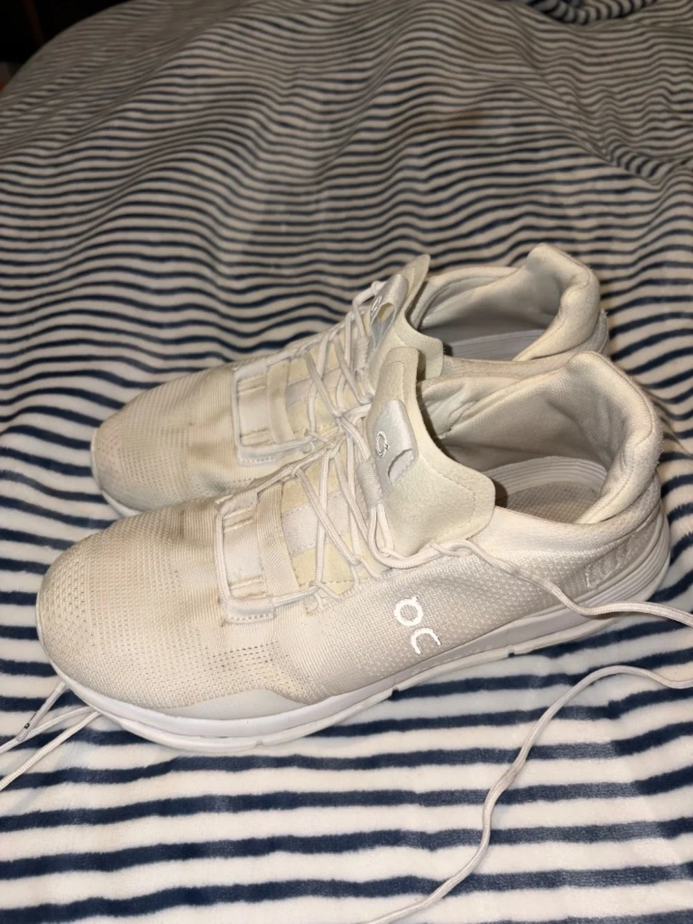 Oncloud Womens shoes